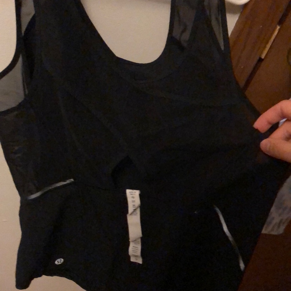 Lululemon Mesh Tank - Picture 4 of 8